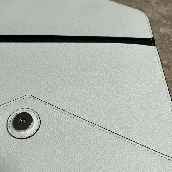 white slim purse wristlet ,grommets,envelope pouch wristlet , clutch, - Picture 15 of 17